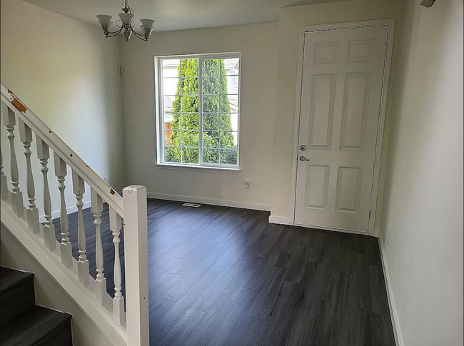 Foto del edificio - 15314 43rd Ave SE