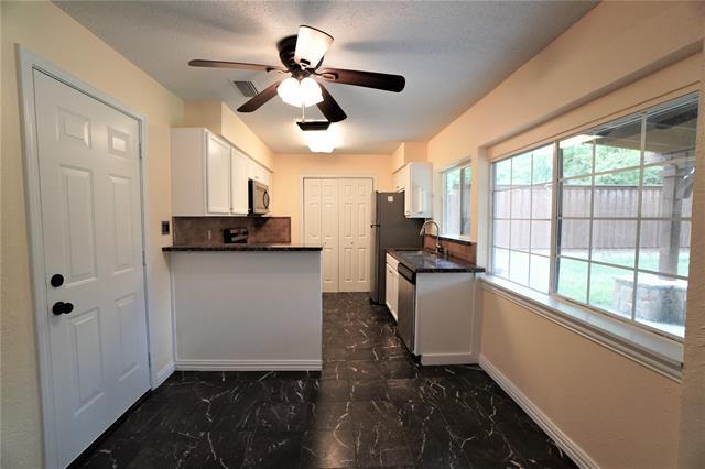 Building Photo - 3504 Gatewood Ln