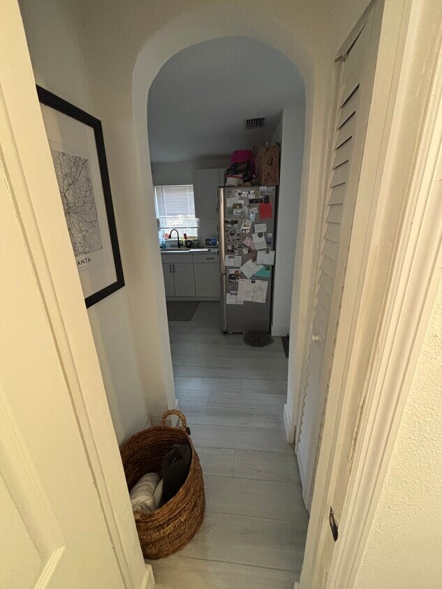 Foto principal - 3621 Potter St