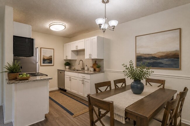 Building Photo - Morganton Place Apartment Homes