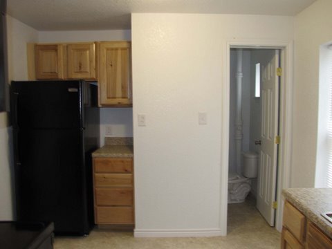 Foto del edificio - 2 BEDROOM, 1 BATHROOM SINGLE FAMILY HOME C...