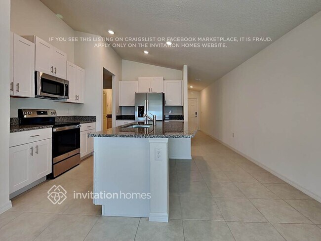 Foto del edificio - 110 Rain Lily Ave