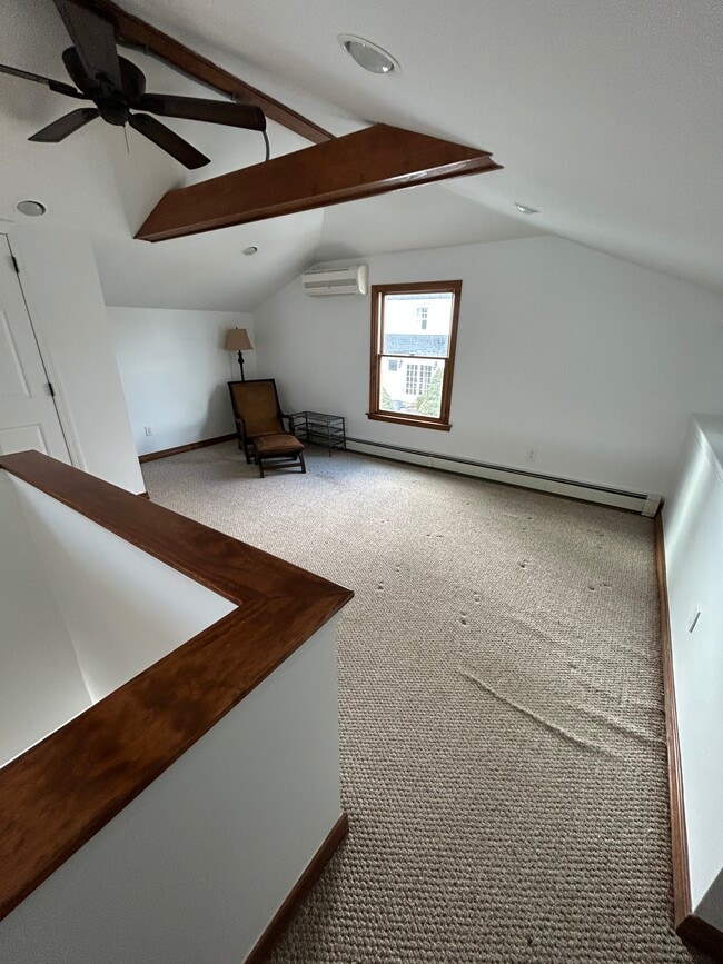 Building Photo - 61 Nelson Ave