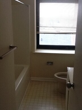 Fotografía del edificio - 236 E Kentucky St