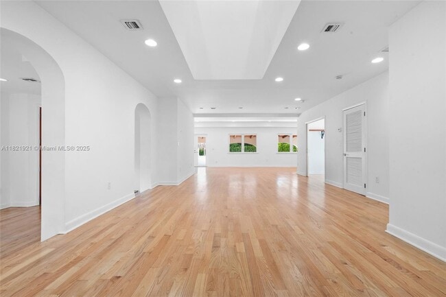 Foto del edificio - 527 SW 20th Rd