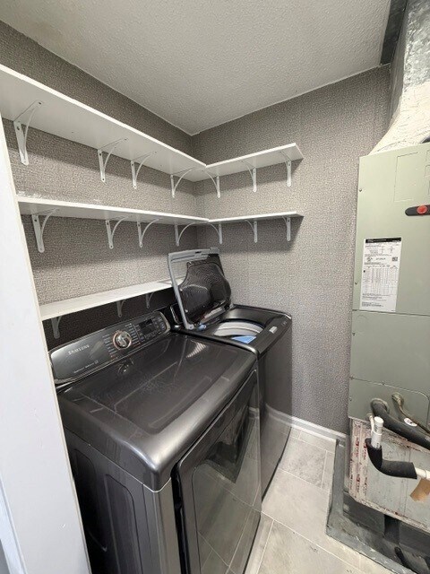 Foto del edificio - 6039 Gray Gate Ln