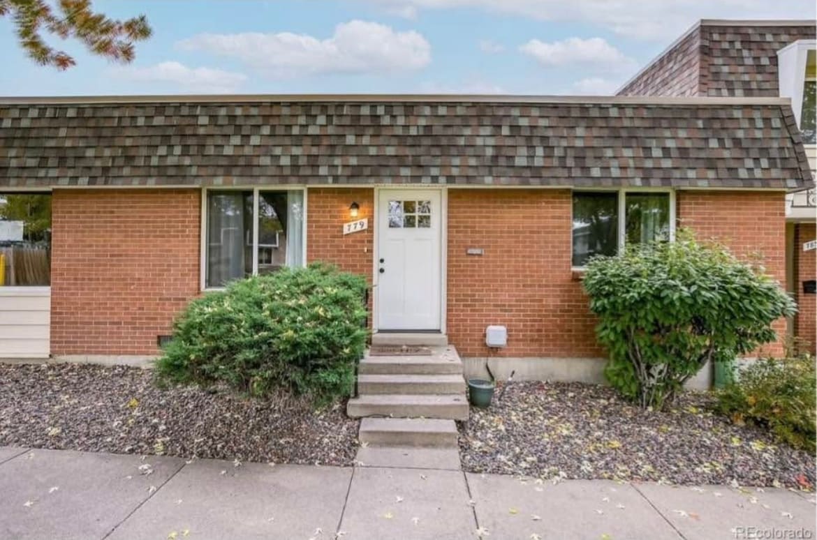 Foto principal - 779 S Youngfield Ct