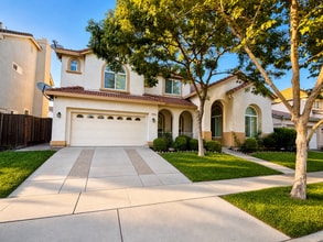 Building Photo - 2641 Babson Dr
