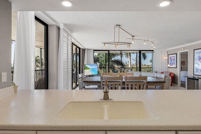 Foto del edificio - Bay View Tower #337- Sanibel Harbour Resort