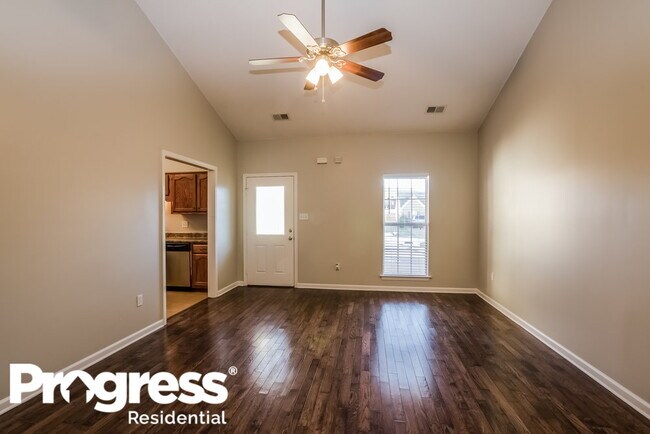Building Photo - 1146 Warwick Pl