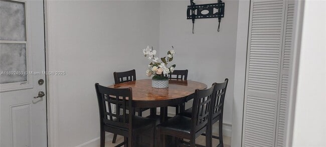 Foto del edificio - 250 SW 4th St