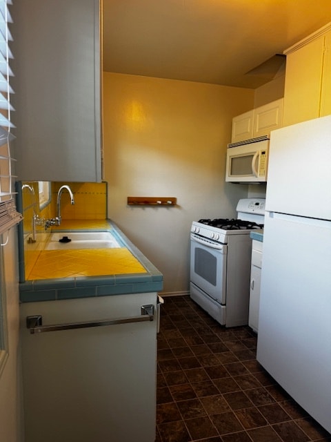 Foto principal - 4449 Dawson Ave