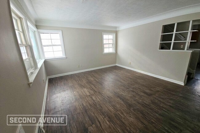 Building Photo - 3990 Jo Ann Dr