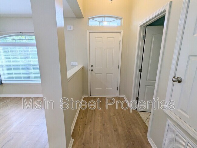 Foto del edificio - 5760 Jade Moon Cir