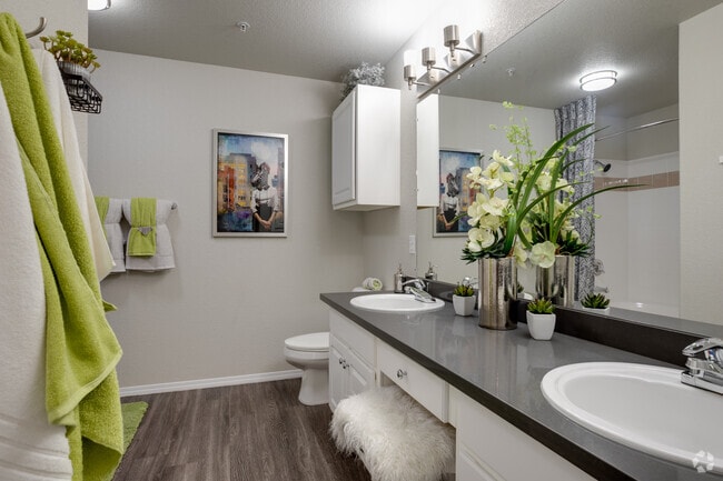 3BR, 3BA - 1,343 SF - Catherine Townhomes