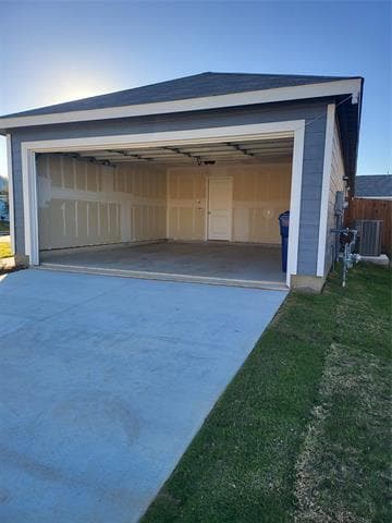 Building Photo - 9001 Red Fox Trl