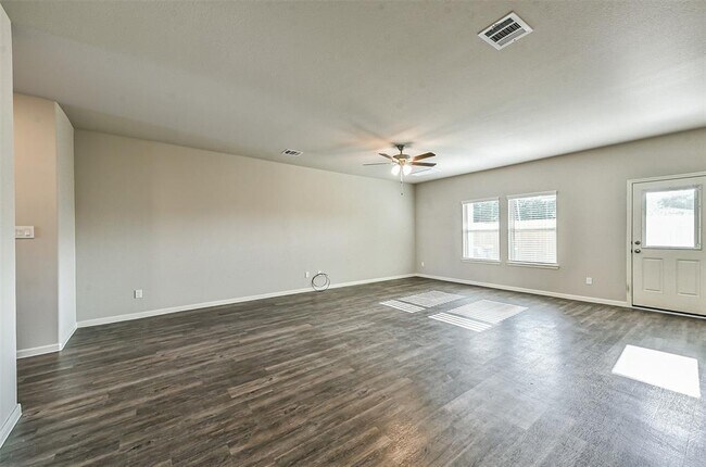 Foto del edificio - 3556 Terreno Vista Blvd