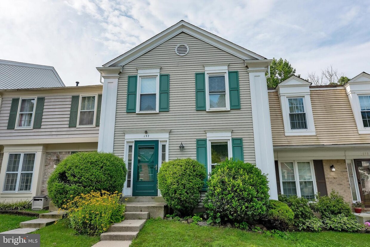 137 Finale Terrace, Silver Spring, MD 20901 Townhouse for Rent in Silver Spring, MD