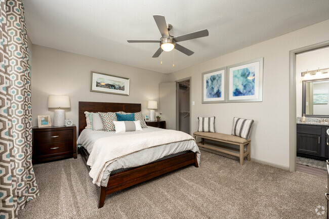 Willowbrook - Primary Bedroom - Metropolitan Fishers