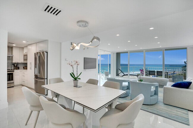 Building Photo - 2774 S Ocean Blvd