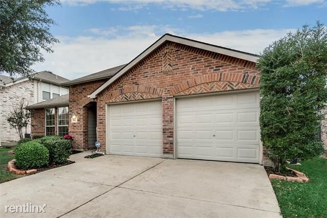 Foto del edificio - 3 br, 2 bath House - 14049 Lost Spurs Road
