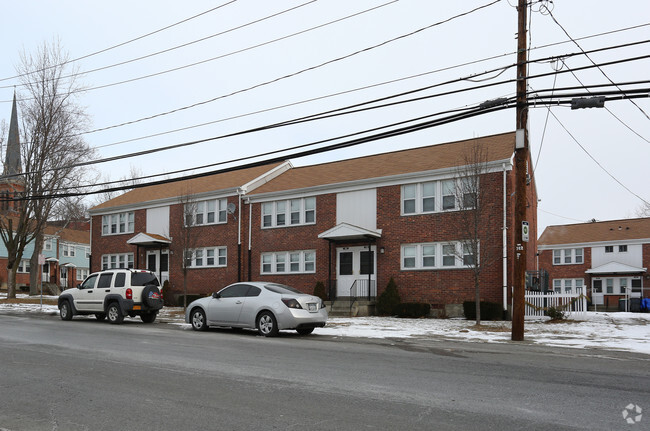 Building Photo - Roulier Heights
