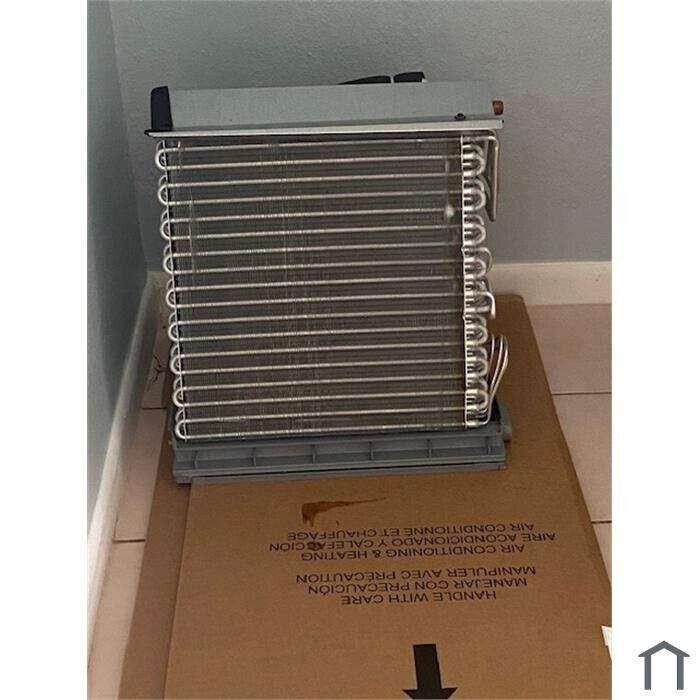 Foto del edificio - 3370 NW 8th Pl