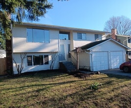 Building Photo - 12625 43rd Ave NE