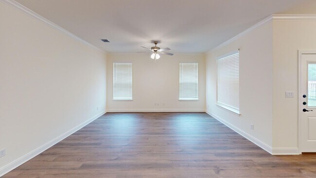 Building Photo - Single Family Home- The Houston
