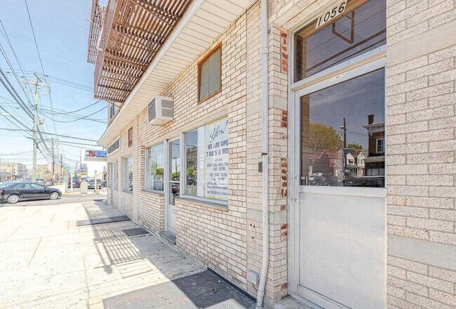 Building Photo - 1056 Avenue C