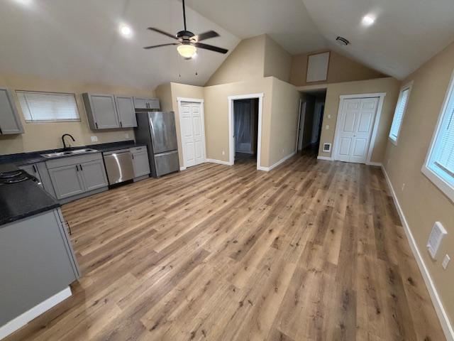 Building Photo - 3440 S Hwy 101