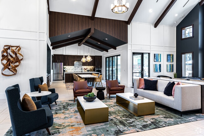 Casa club - MAA ONE28