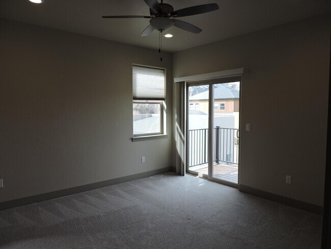 Building Photo - 1119 Foose - 1