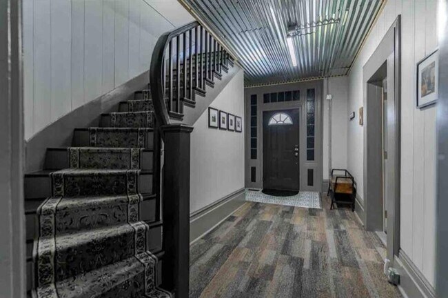 Foto del edificio - 404 N Washington St