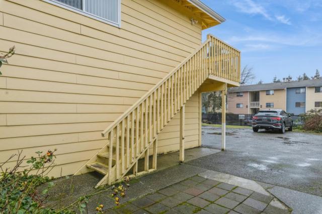 Building Photo - 2 bedroom in Everett WA 98204