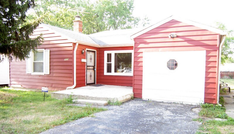 Primary Photo - 2659 W 22nd St