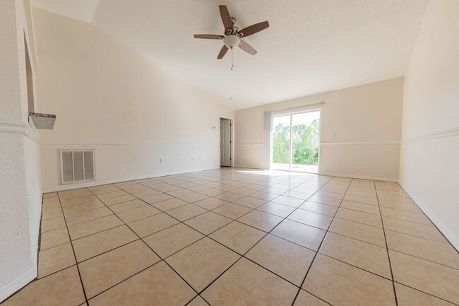 Building Photo - 2816 Blush Drive