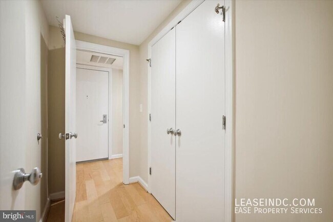 Foto del edificio - 3900 14th St NW