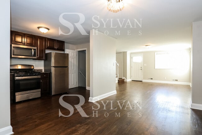 Building Photo - The Lifestyle You Deserve.