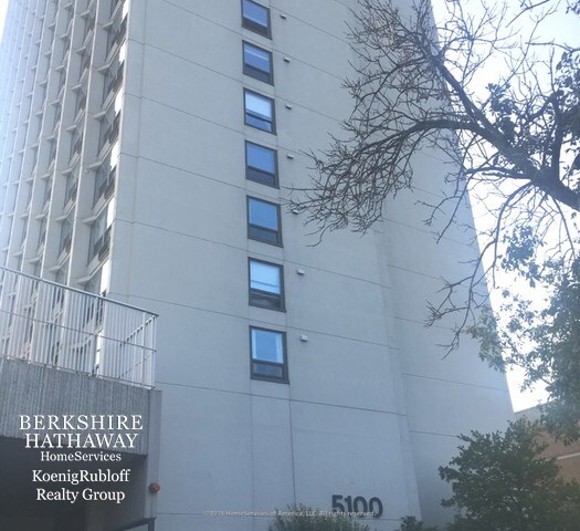 Foto principal - 5100 N Marine Dr