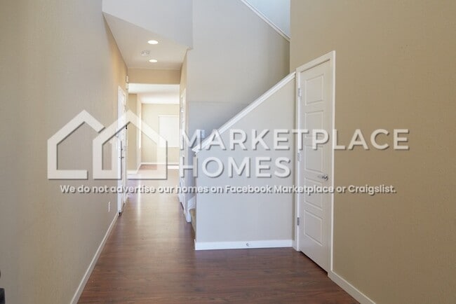 Foto del edificio - 10711 Truckee Cir