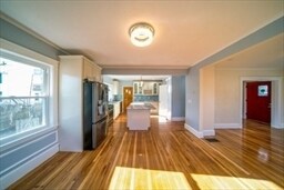 Foto del edificio - 14 Woodbine Rd