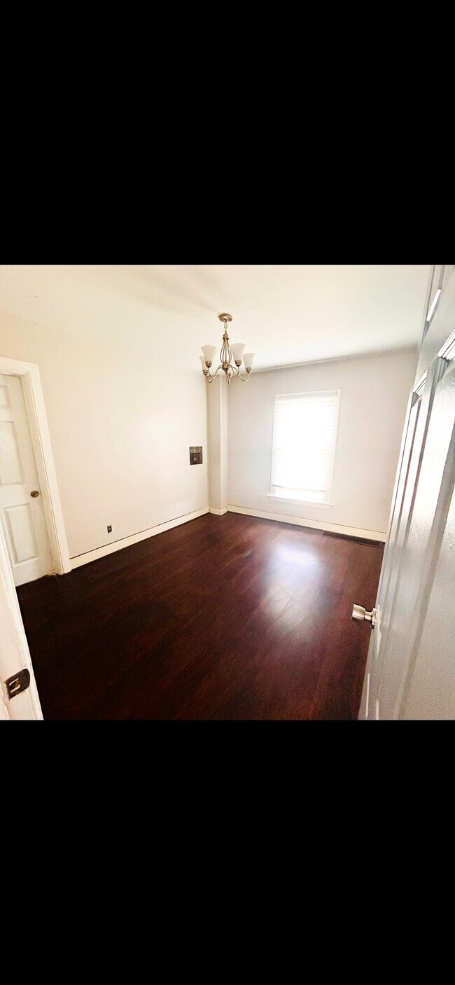 Foto del edificio - 406 Chestnut St