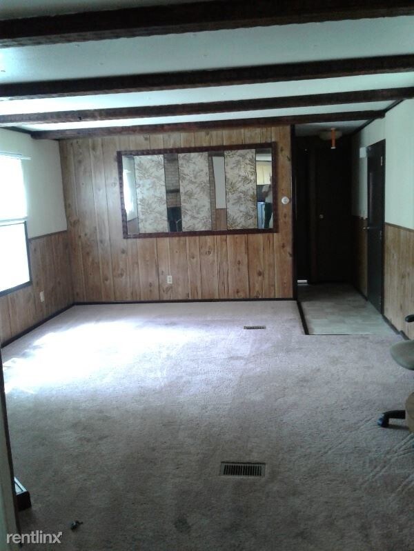 Building Photo - 2 br, 2 bath Mobile Home - 606 Lynette St.