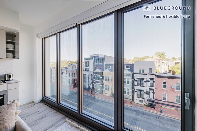 Foto del edificio - 1 Florida Ave NE