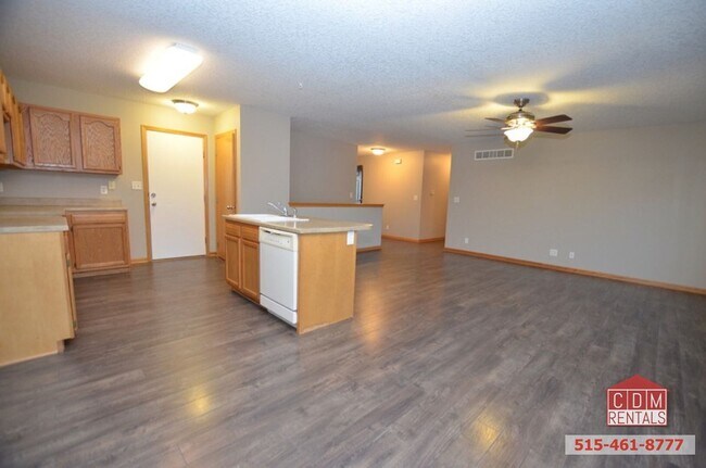 Foto del edificio - Open Layout Waukee Ranch