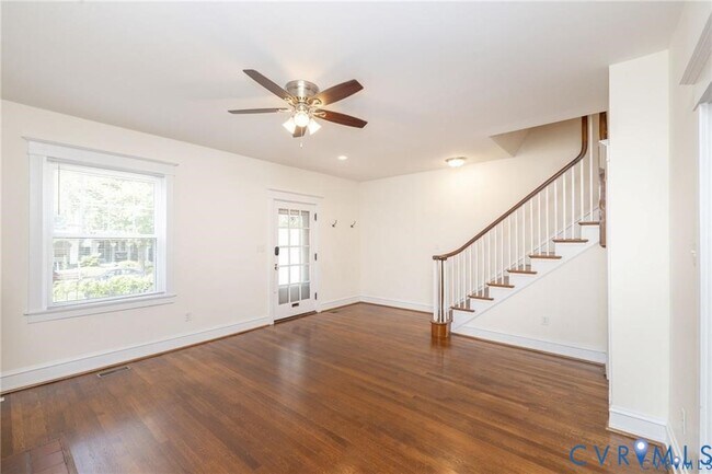 Foto del edificio - 2302 Maplewood Ave
