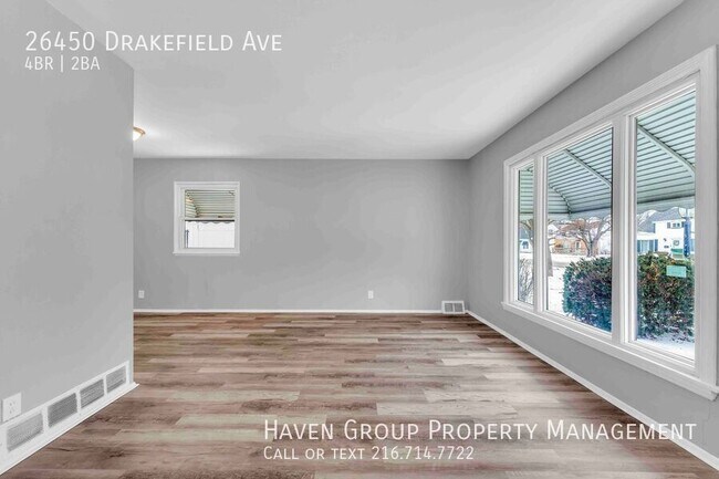 Building Photo - 26450 Drakefield Ave