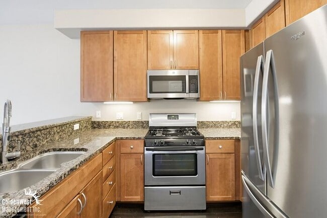 Foto del edificio - Modern 2Bdm 2Ba Condo in the Heart of Bankers Hill - MI Special