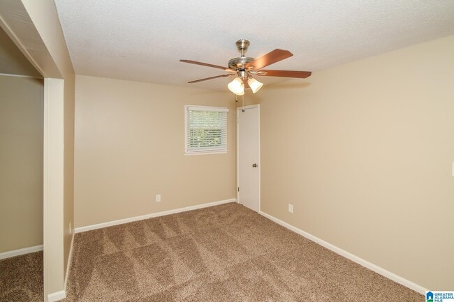 Building Photo - 1745 Molly Dr